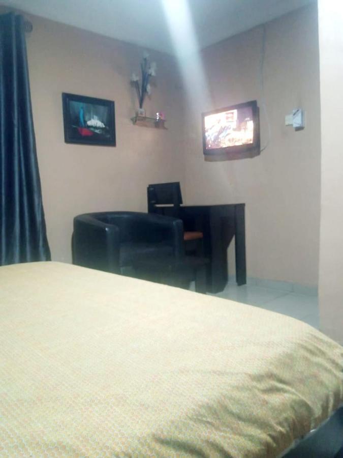 Staycation Suites And Apartment Lagos Exteriér fotografie